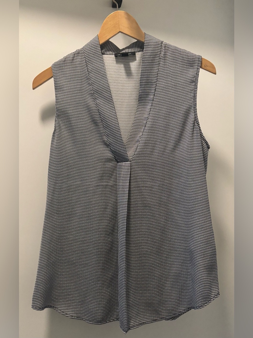 le chateau Sleeveless V-Neck Micro-Check Top in Black and White